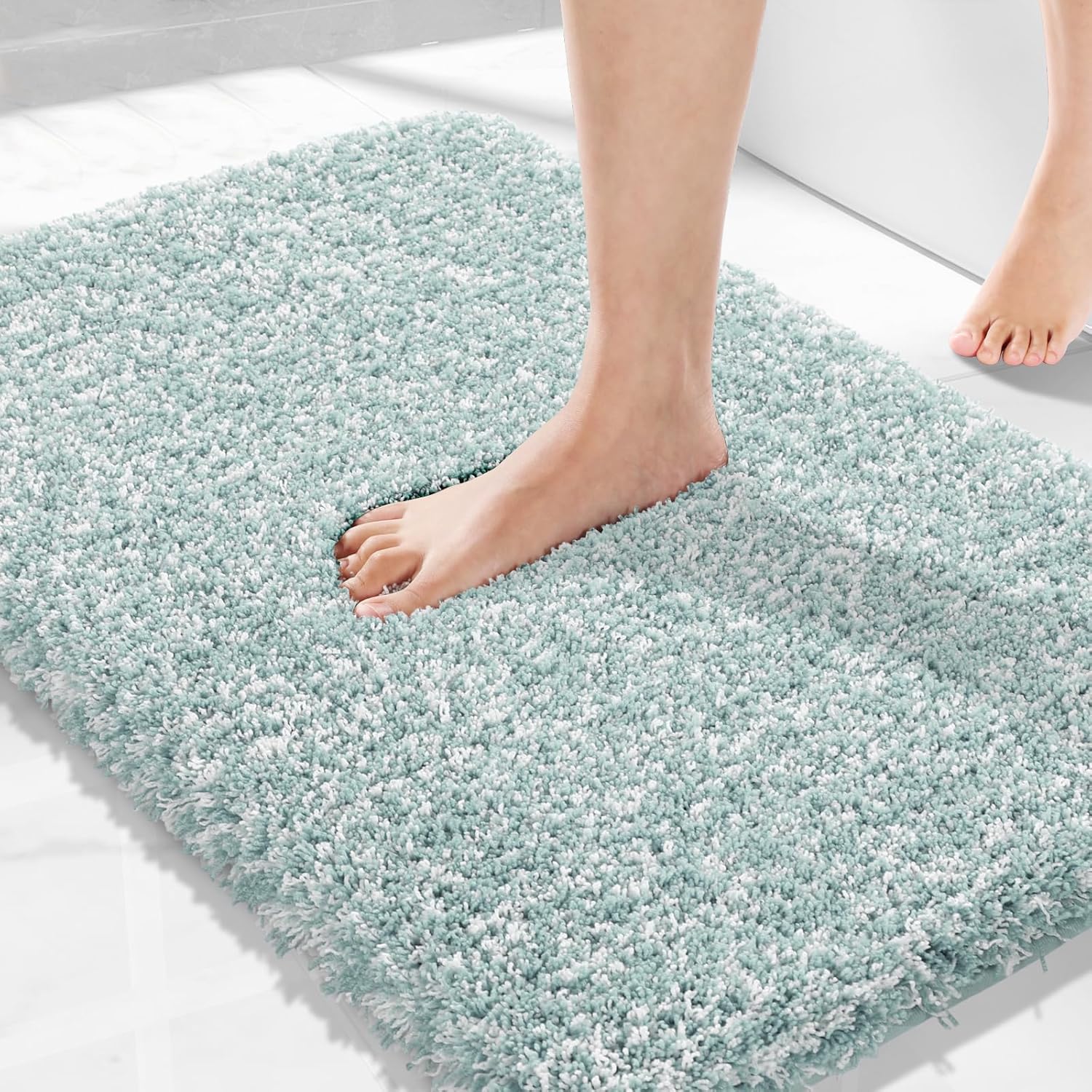 Yimobra Bathroom Rugs Non Slip Washable 36x24, Ultra Soft and Water Absorbent Bath Mats, Plush Fluffy Shower Mat Outside, Luxury Microfiber Thick Matts for Bathroom Floor/Tub, Light Gray and White