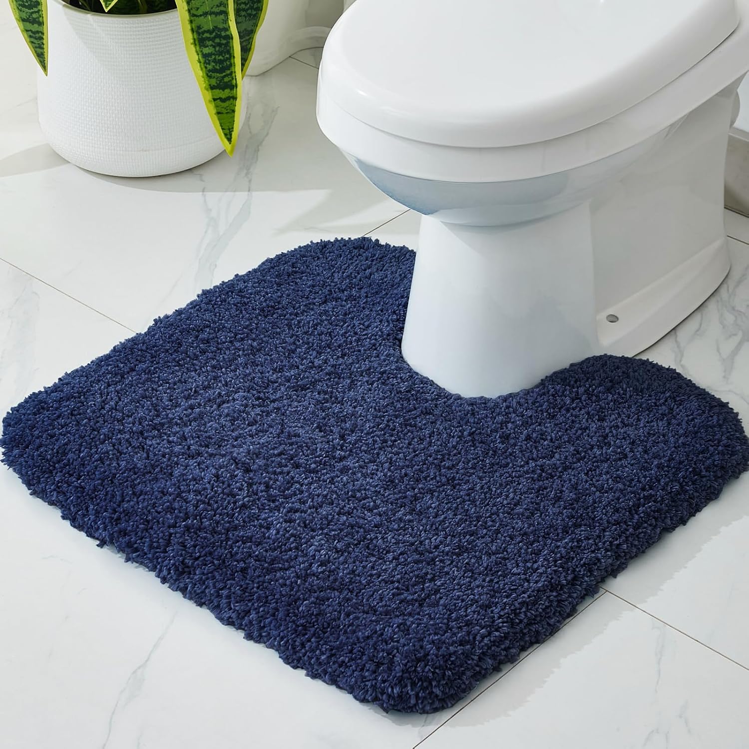 White Bathroom Rug 20x32 Non Slip Fluffy Bath Mat for Bathroom Floor Washable Plush Luxury Bath Rug for Tub Soft Shaggy Absorbent Shower Sink Mat