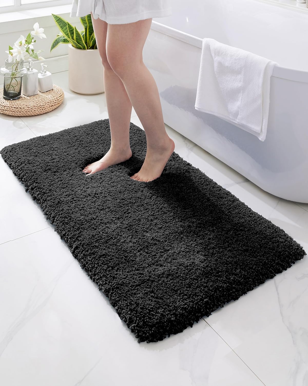White Bathroom Rug 20x32 Non Slip Fluffy Bath Mat for Bathroom Floor Washable Plush Luxury Bath Rug for Tub Soft Shaggy Absorbent Shower Sink Mat